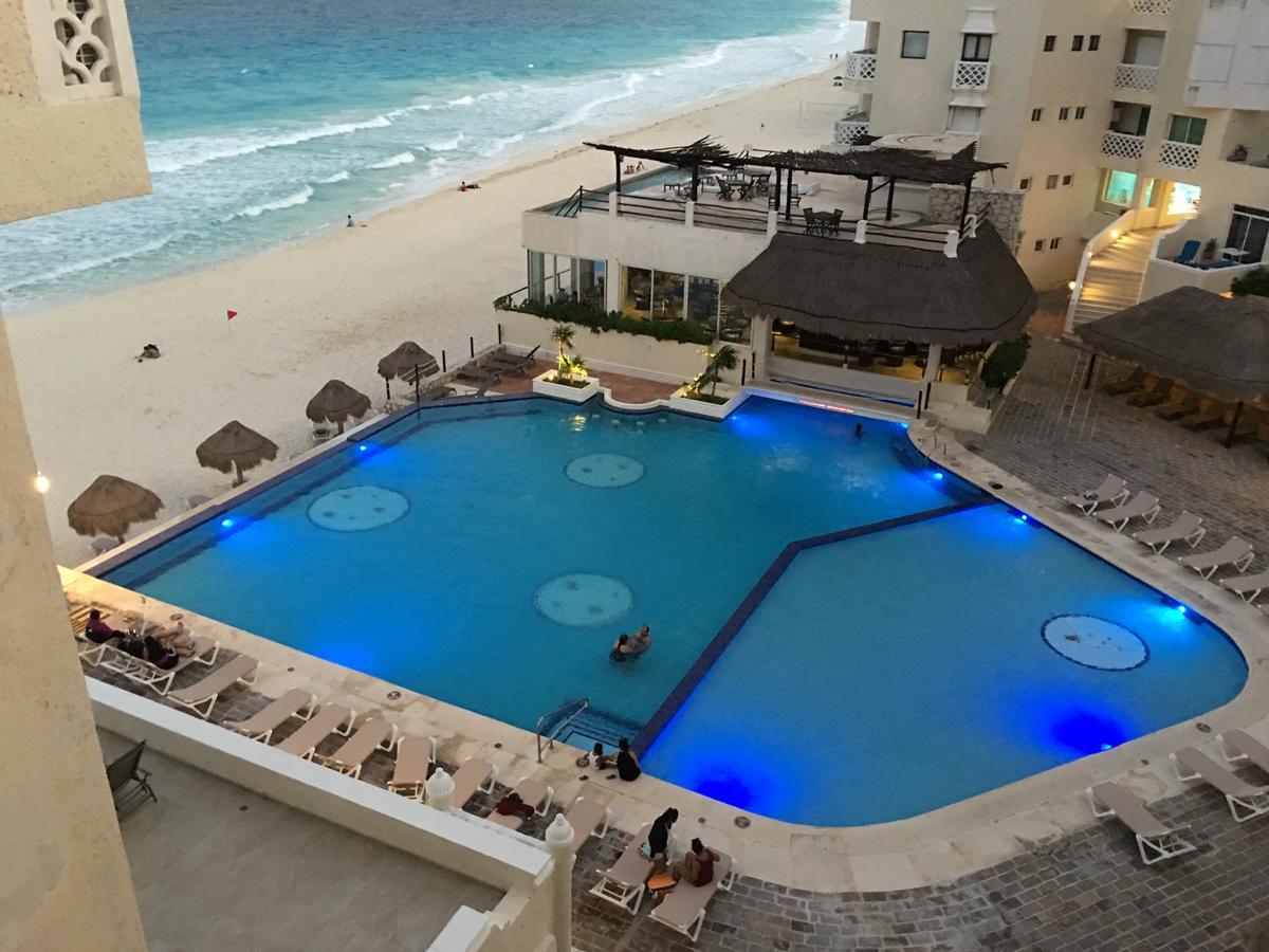 Cancun Plaza Condo Apartment Exterior photo